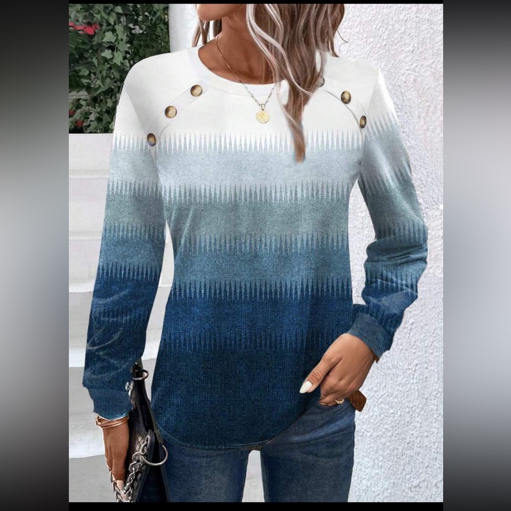 Long sleeve light weight sweater